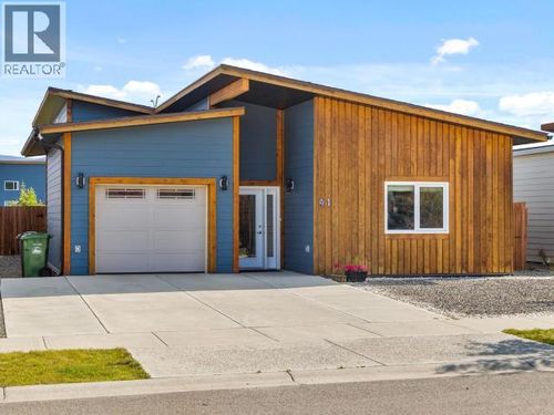 41 Iskoot Cres, Whitehorse, YT, Y1A0P5 | Card Image