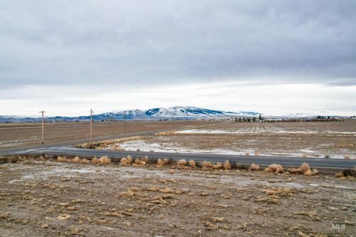 2 Ferdinand Cir, Burley, ID, 83318 | Card Image