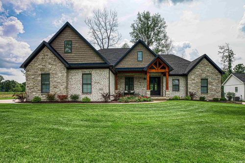 1614 Victoria Woods Drive, Boonville, IN, 47601 | Card Image