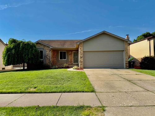 25806 Rose St, Chesterfield, MI, 48051-2858 | Card Image