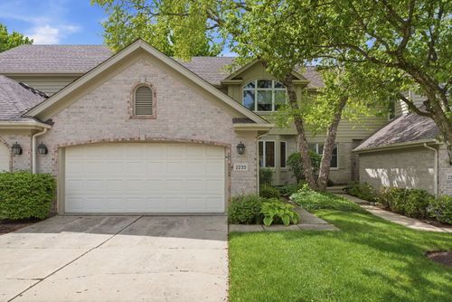 2235 Tamarack Dr, Downers Grove, IL, 60515-4263 | Card Image