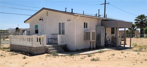 12101 Kern Ave, Boron, CA, 93516-1525 | Card Image