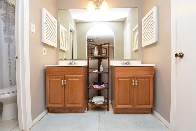 20003 Bolton Bridge Ln, House other with 3 bedrooms, 2 bathrooms and null parking in Humble TX | Image 5