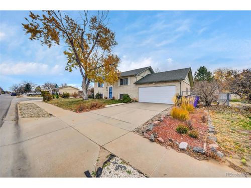 14894 Maxwell Pl, Denver, CO, 80239-3827 | Card Image