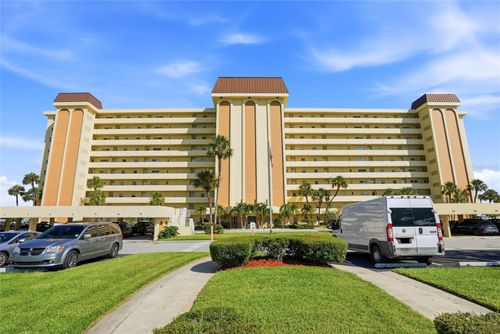 306-4725 Cove Cir, St Petersburg, FL, 33708-2853 | Card Image