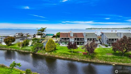 210-7530 Birch Bay Dr, Blaine, WA, 98230-9024 | Card Image