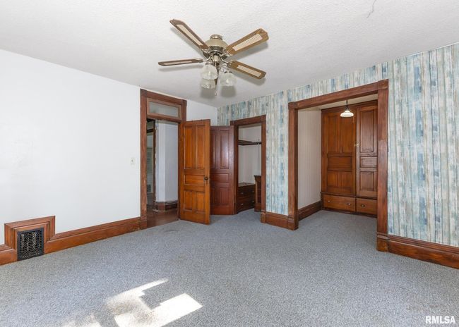 401 W Court St, House other with 4 bedrooms, 2 bathrooms and null parking in Cambridge IL | Image 14