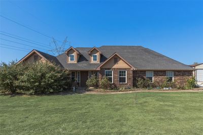 View of front of house with a front lawn | Image 2