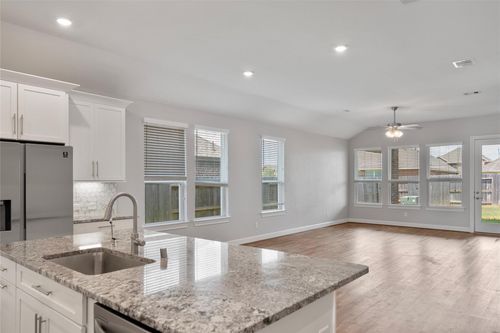 1967 Highland Meadows Dr, Pearland, TX, 77089-1720 | Card Image