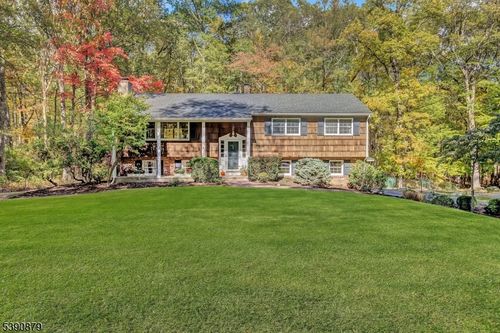 16 Valley Rd, Butler, NJ, 07405 | Card Image