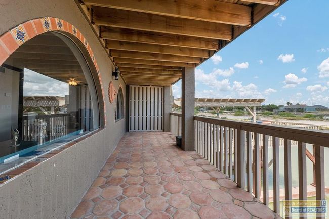 1302 - 1302 Harbor Island Dr, Condo with 2 bedrooms, 2 bathrooms and 1 parking in Port Isabel TX | Image 17