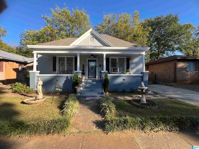 1661 Sw Lee Avenue, House other with 3 bedrooms, 1 bathrooms and null parking in Birmingham AL | Image 2