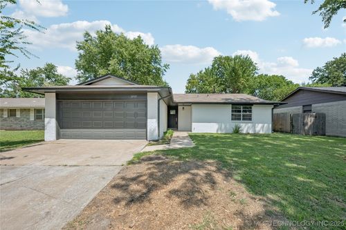 10907 E 36th Pl, Tulsa, OK, 74146-2502 | Card Image