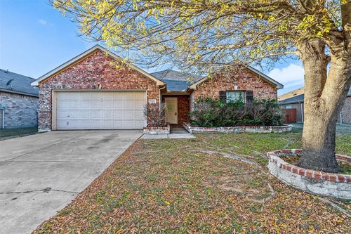 2811 Briarbrook Dr, Seagoville, TX, 75159-1445 | Card Image