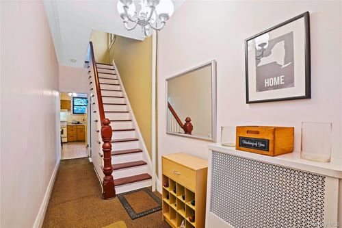 6161 62nd Ave, Middle Village, NY, 11379-1008 | Card Image