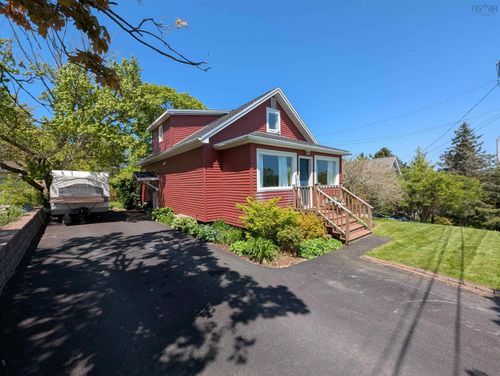 11 Ettinger Hill, Shubenacadie, NS, B0N2H0 | Card Image