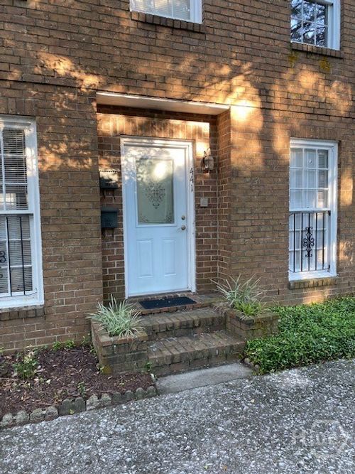 a-441 Tattnall St, savannah, GA, 31401-4867 | Card Image