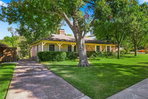 dr-802 Saint Lukes Drive, Richardson, TX, 75080 | Card Image