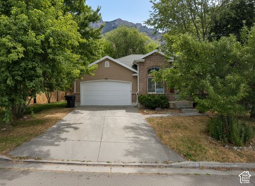 629 Appaloosa Cir, Willard, UT, 84340-9629 | Card Image