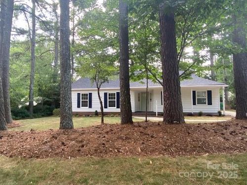 709 Falls Church Rd, Charlotte, NC, 28270-2147 | Card Image
