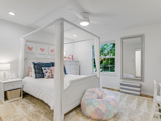 Bedroom featuring ceiling fan and recessed lighting | Image 19
