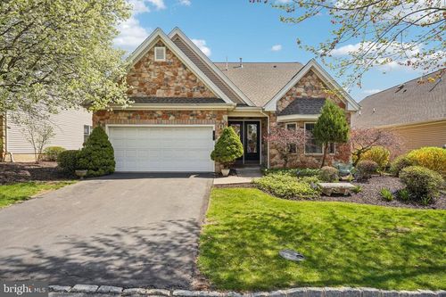 5 Nottingham Lane, Easton, PA, 18045 | Card Image