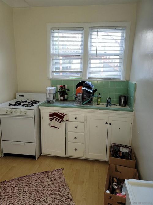 3-3967 8th, San Diego, CA, 92103 | Card Image