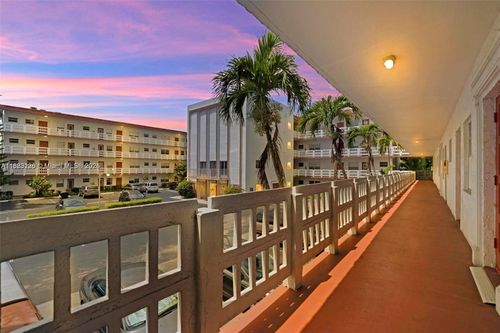 apt-203-4000 Nw 44th Ave, Lauderdale Lakes, FL, 33319-4848 | Card Image