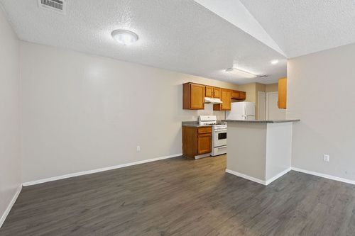 12323 Alderbrook Dr, Austin, TX, 78758-2433 | Card Image