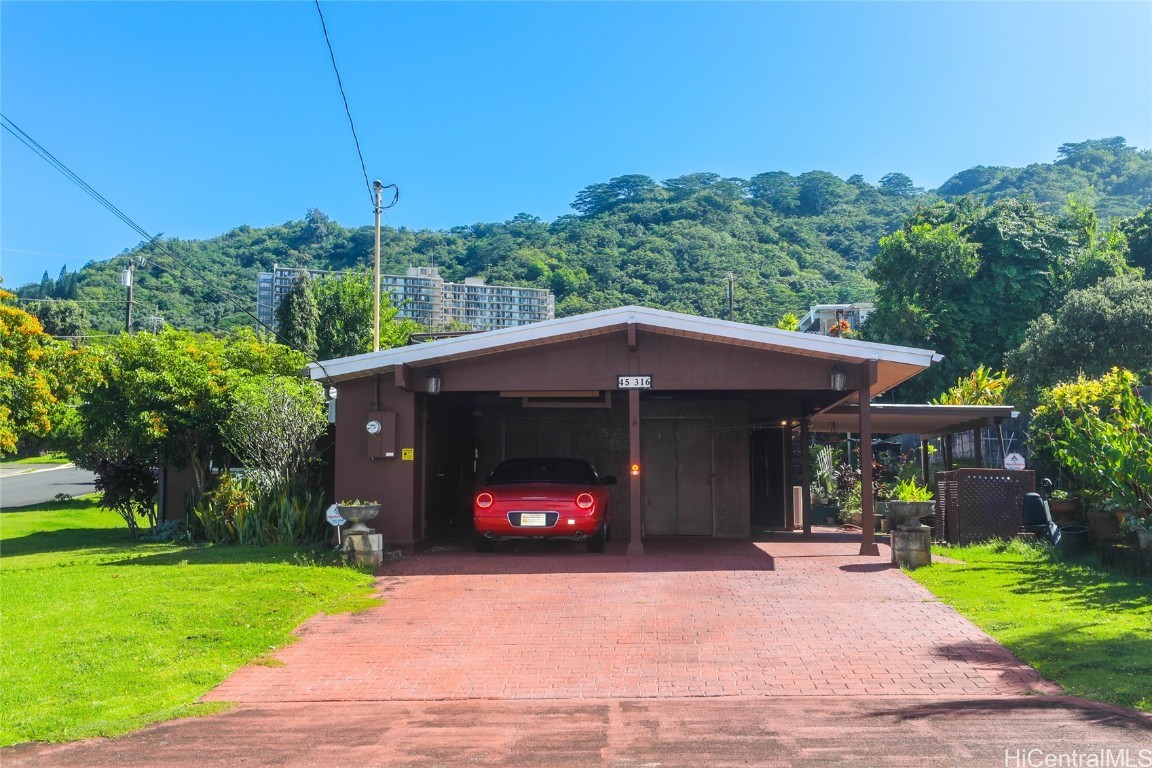 Lehuuila St, Kaneohe, HI 96744