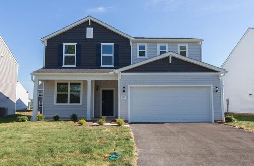 105 Hutchison St, South Bloomfield, OH, 43103-3523 | Card Image