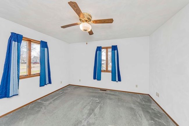 313 W Topeka St, House other with 3 bedrooms, 2 bathrooms and 2 parking in Toluca IL | Image 12