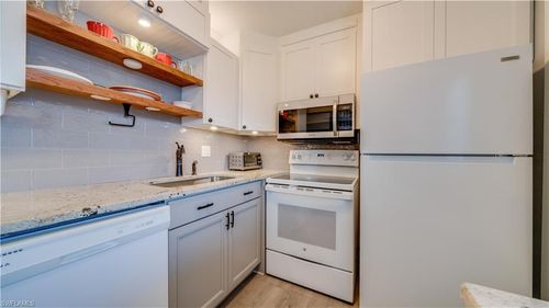 fl-1115 Tropic Ter, NORTH FORT MYERS, FL, 33903-5266 | Card Image