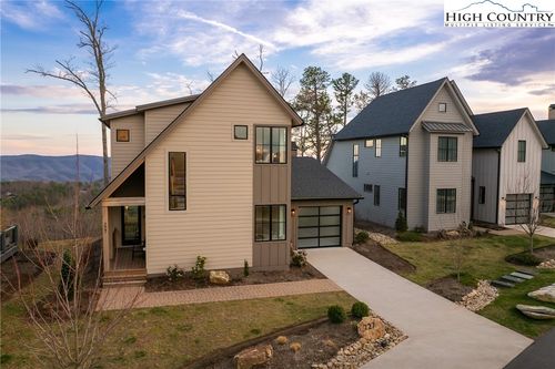 227 Calico Court, Boone, NC, 28607 | Card Image