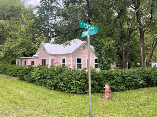 215 E 2nd St, Prescott, KS, 66767-4100 | Card Image