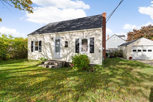 416 Porters Point Road, Colchester, VT, 05446 | Card Image