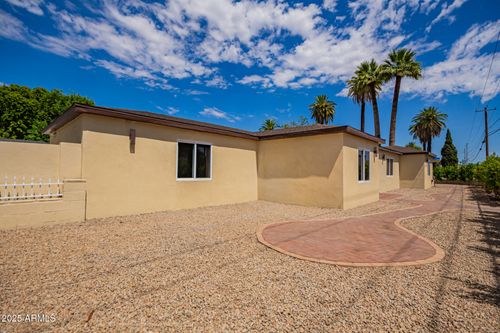 701 W Windsor Ave, Phoenix, AZ, 85007-1120 | Card Image