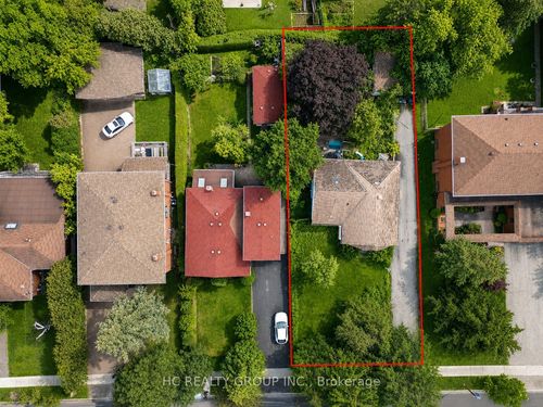 247 Drewry Ave, North York, ON, M2M1E3 | Card Image