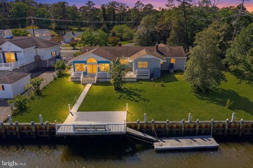 284 Country Club Blvd, LITTLE EGG HARBOR TWP, NJ, 08087-1802 | Card Image