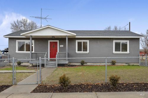 926 4th Ave W, Twin Falls, ID, 83301-5413 | Card Image