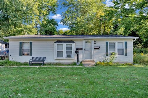 6210 Marlette St, Marlette, MI, 48453-1334 | Card Image