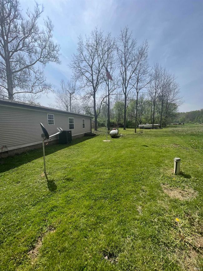 4055 S Mill Rd, House other with 3 bedrooms, 2 bathrooms and null parking in Carbon IN | Image 20