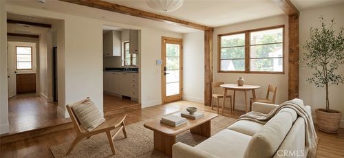 3815 Tracy St, Los Angeles, CA, 90027-4609 | Card Image