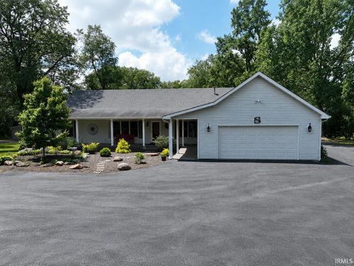 8248 N 75 West Crossroad, Monon, IN, 47959 | Card Image