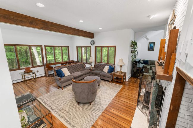 130 E Fisher Rd, House other with 3 bedrooms, 3 bathrooms and null parking in Quechee VT | Image 20