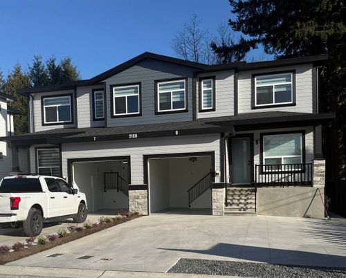 8-2168 Vinewood St, Abbotsford, BC, V2S3H4 | Card Image