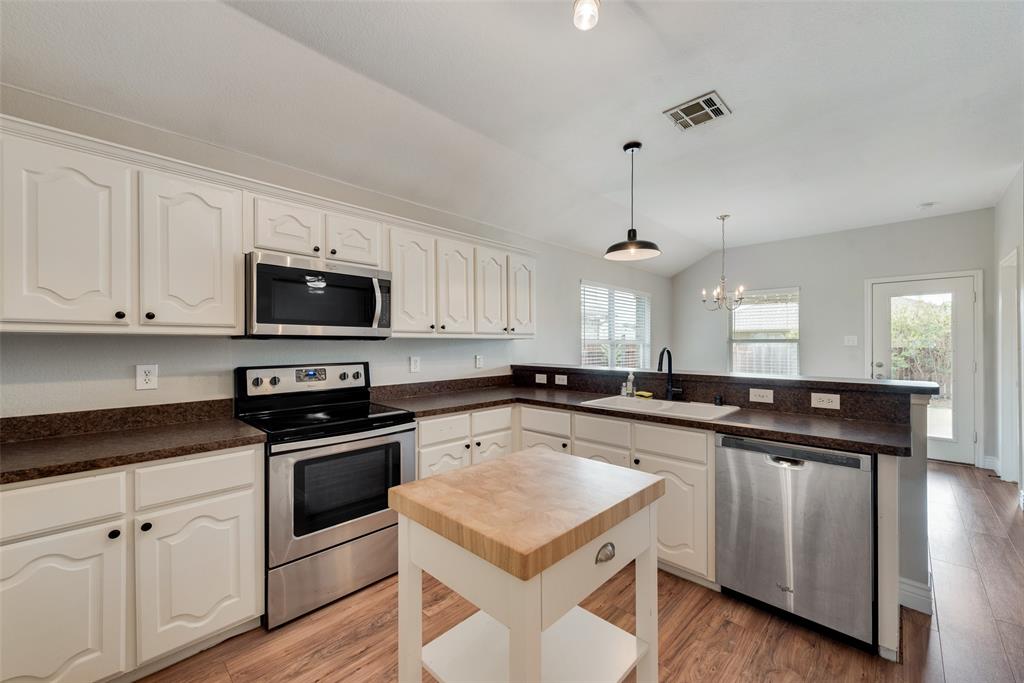 Marsha Ln, Royse City, TX 75189
