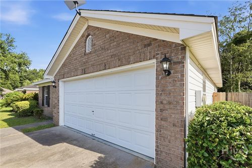 17 Chapel Dr, Savannah, GA, 31406-6263 | Card Image