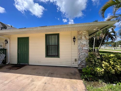 5706 Palmetto Dr, Fort Pierce, FL, 34982-3219 | Card Image
