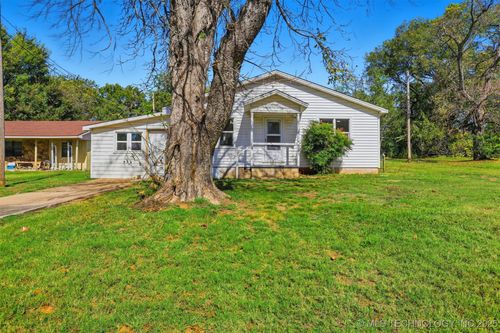 103 W 20th St, Tishomingo, OK, 73460-2506 | Card Image